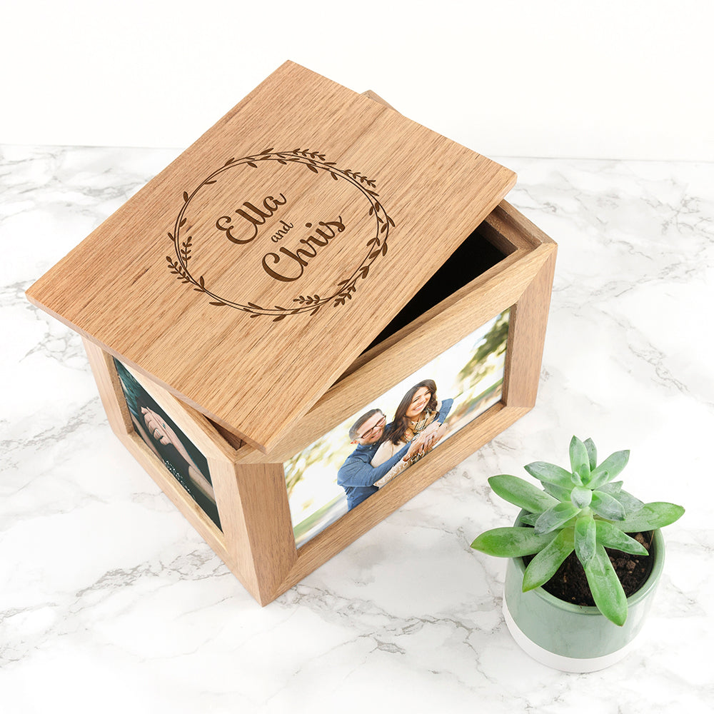 Personalised Couples' Wreath Midi Oak Keepsake Box